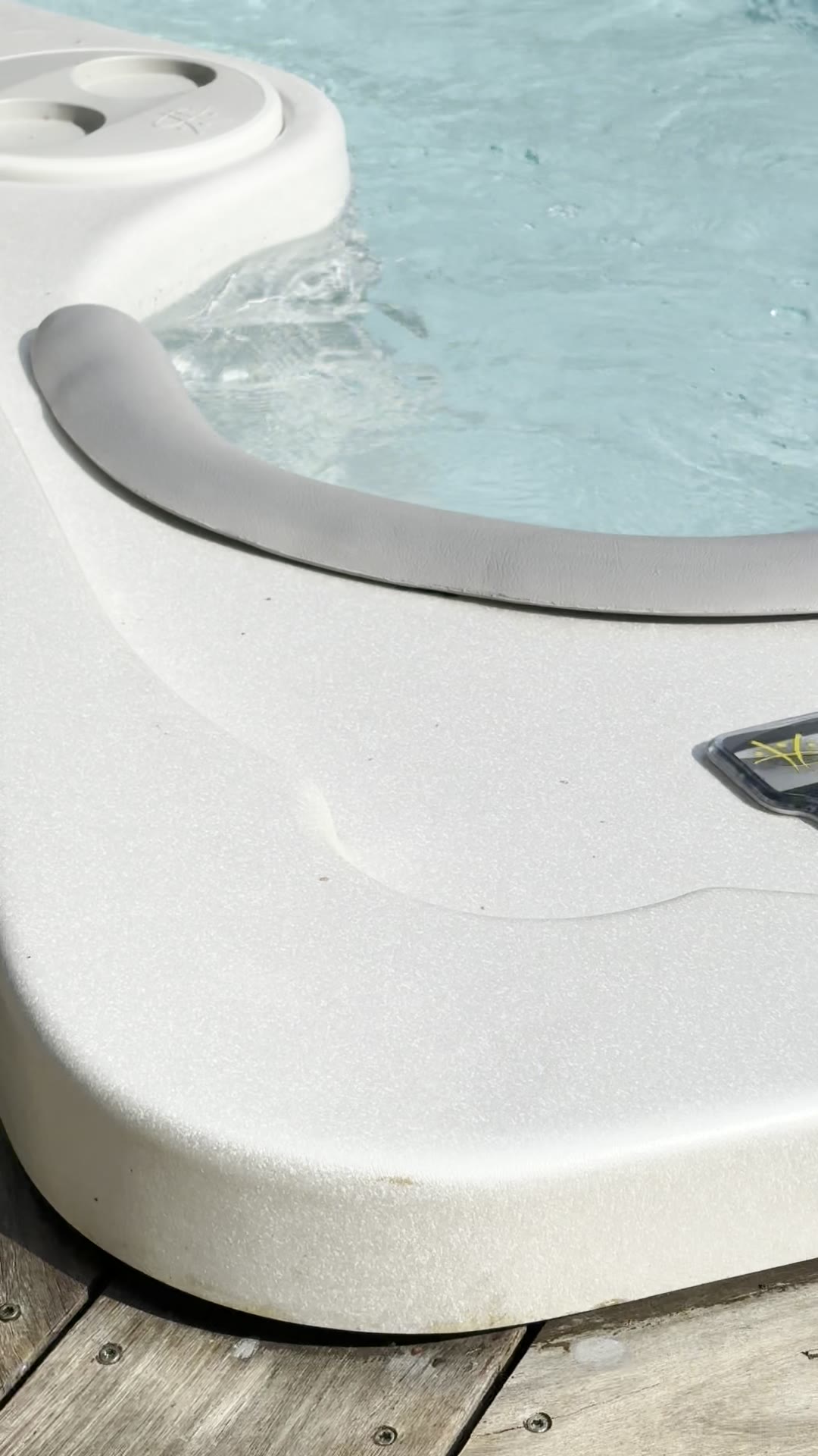 Spa sur terrasse, ambiance bien-être R2eau